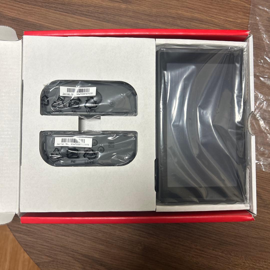 Nintendo switch 本体　バッテリー強化版