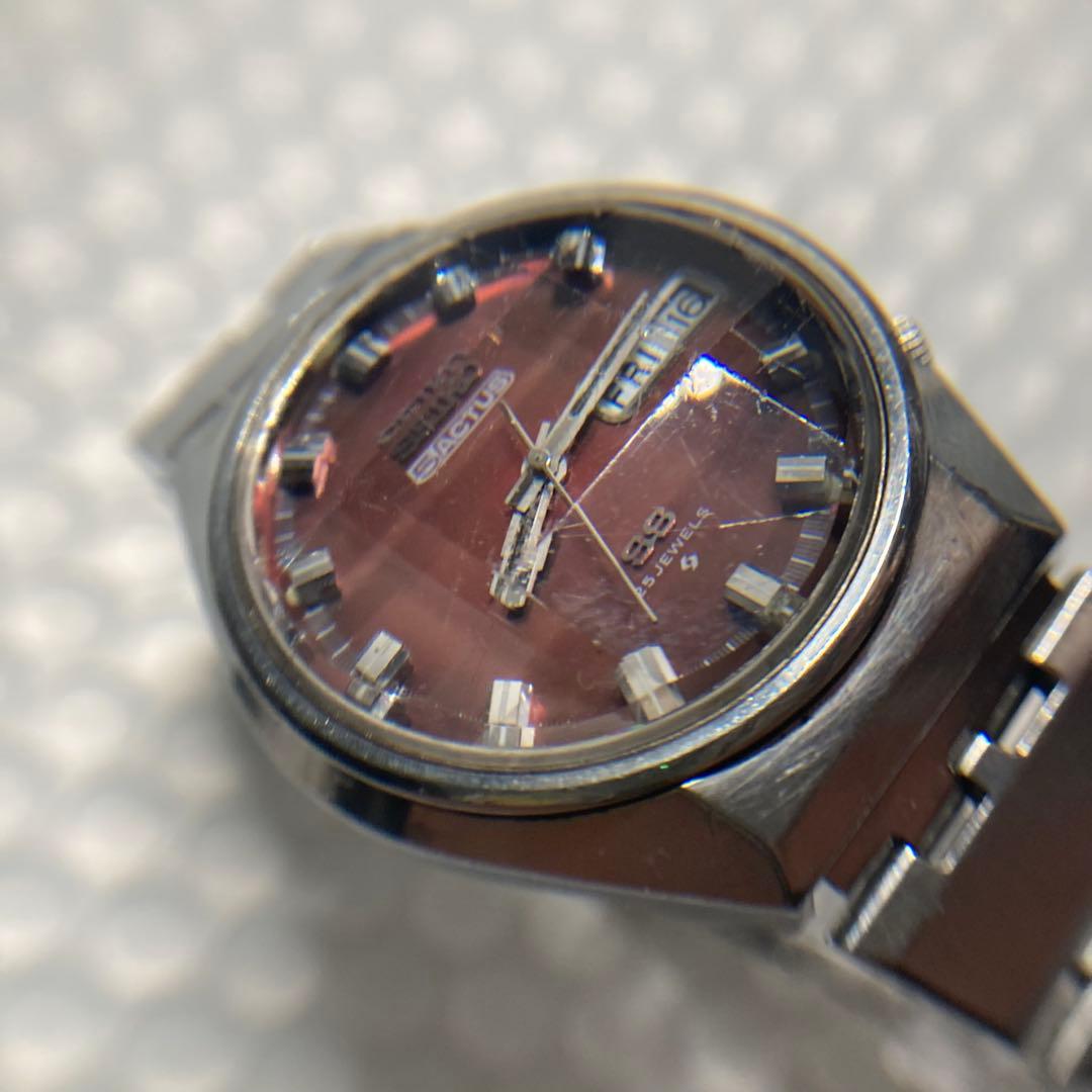 セイコー　5 アクタス　自動巻き　6106 カットガラス