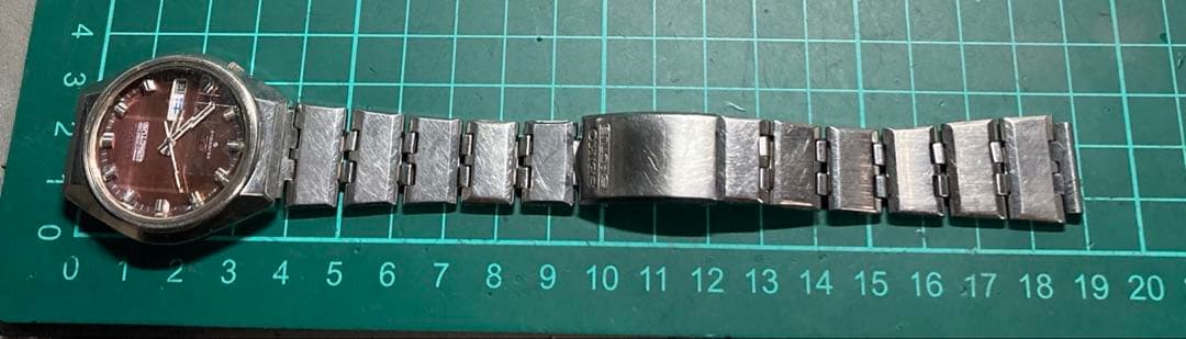 セイコー　5 アクタス　自動巻き　6106 カットガラス