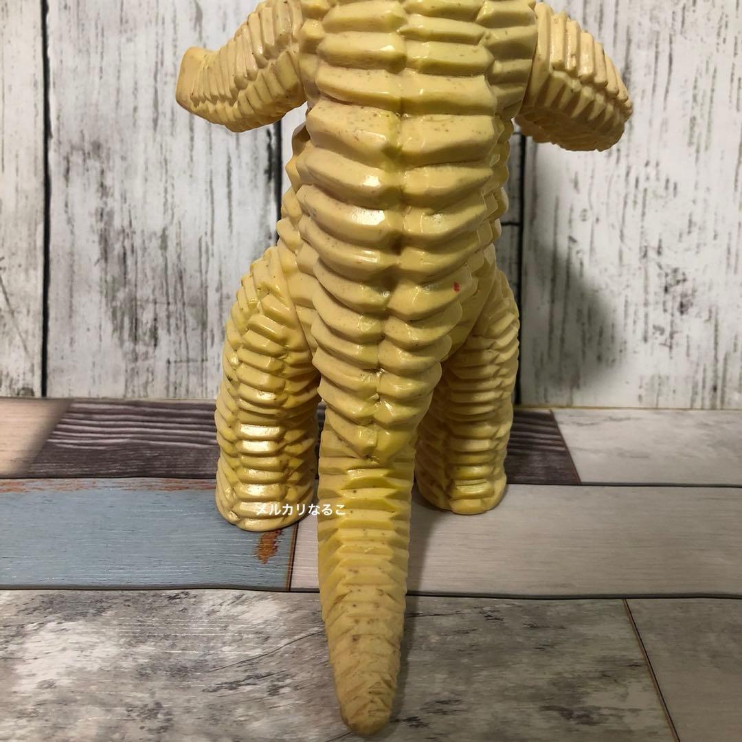 ブルマァク レッドキング ソフビ