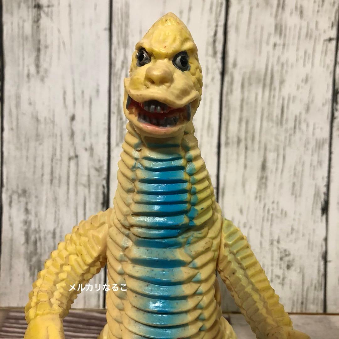 ブルマァク レッドキング ソフビ