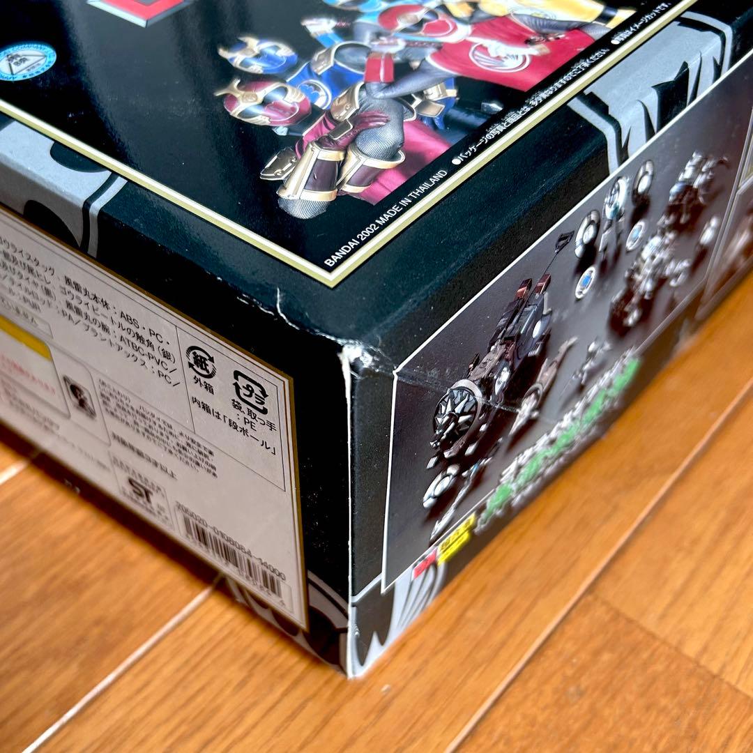 空箱 DX超合金 轟雷旋風神 ブラックバージョン 忍風戦隊ハリケンジャー