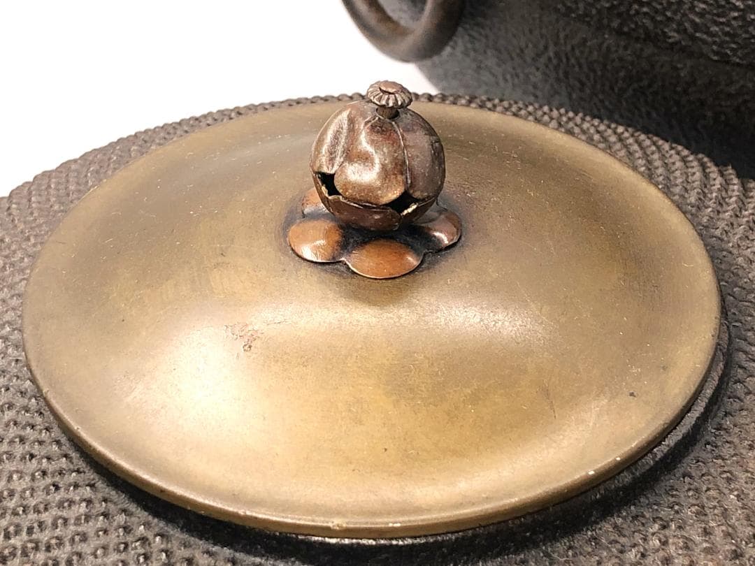 裏千家15世鵬雲斎大宗匠御書付『大鶴首釜』13代大西浄長造（共箱）千家十職