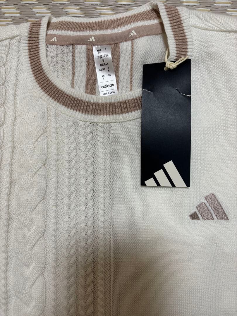 新品adidasゴルフニットセットアップ セーター＆スカート秋冬M