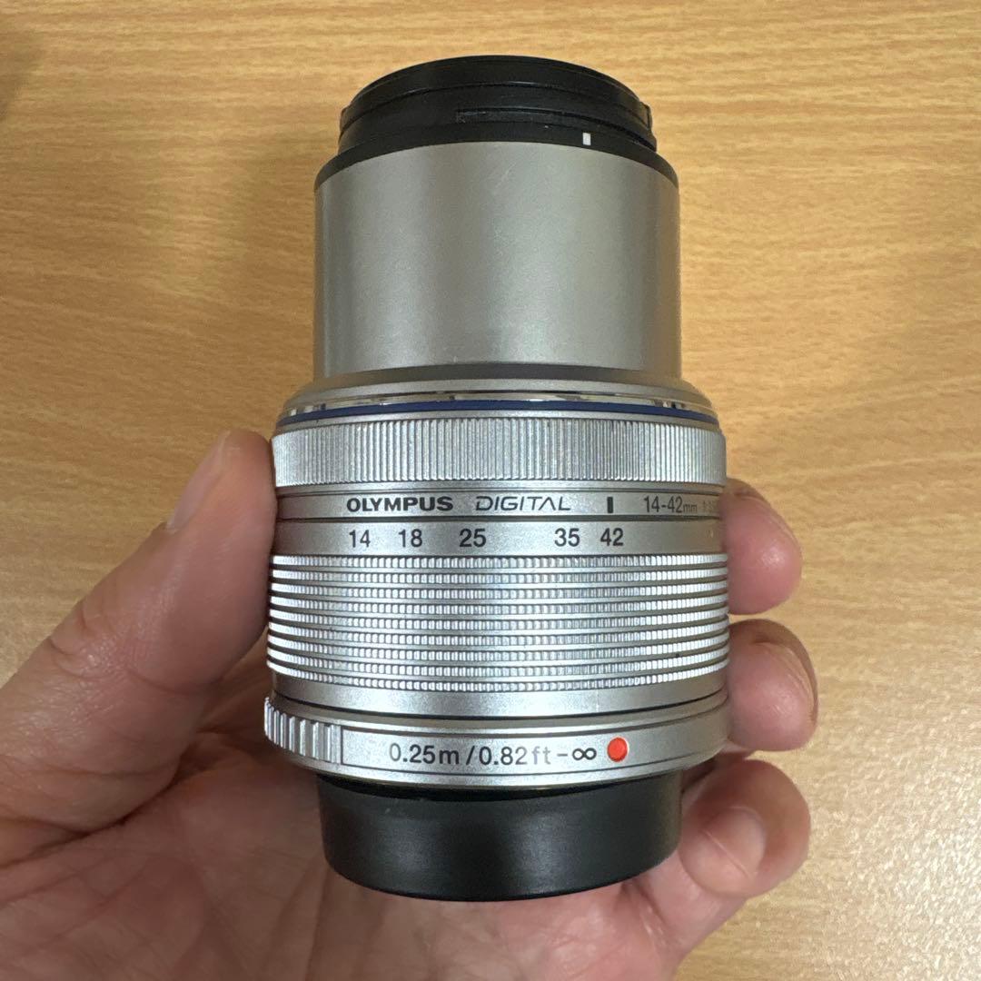 Riaさん専用　M.ZUIKO DIGITAL 14-42mm F3.5-5.6