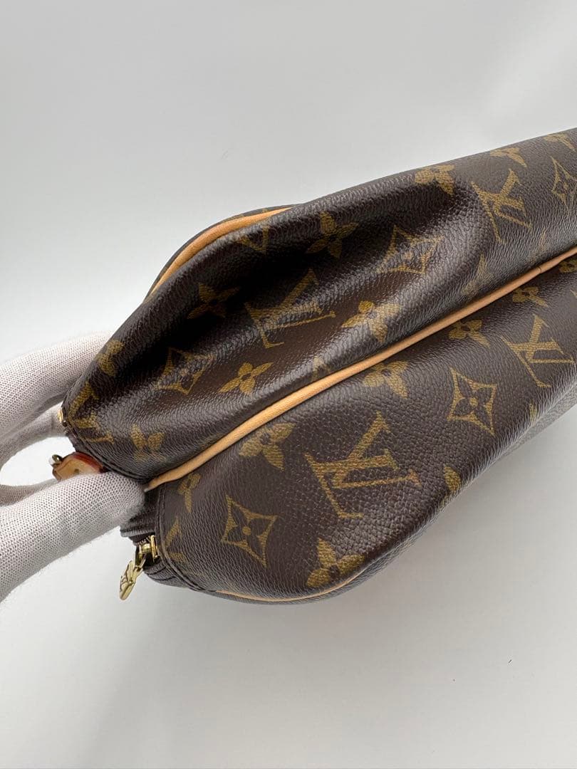 【華】Louis Vuittonモノグラム ショルダーバッグ リポーター