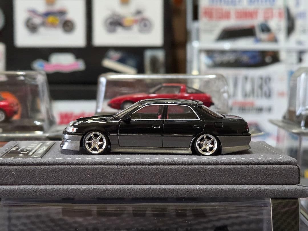 新色✨️MORTALMODELトヨタ クレスタ2.5ルーラントG黒銀1/64