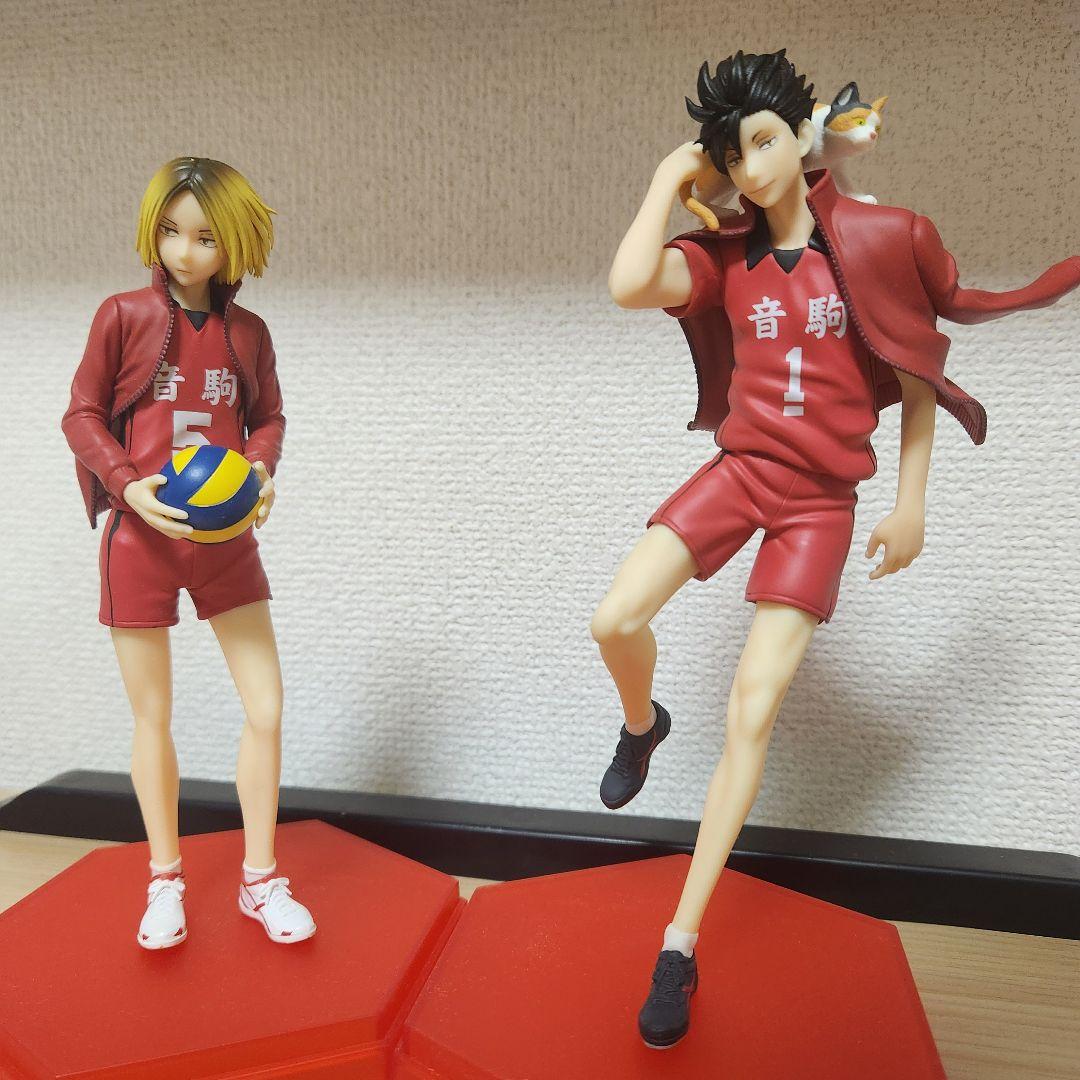 特大アクリルフィギュア 孤爪研磨 黒尾鉄朗 ハイキュー×コスモワールド