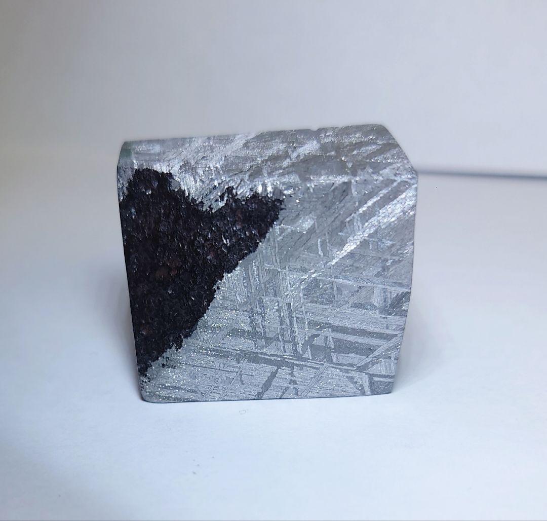 ギベオン隕石 104.6g エッチングしたて　標本　鉄隕石