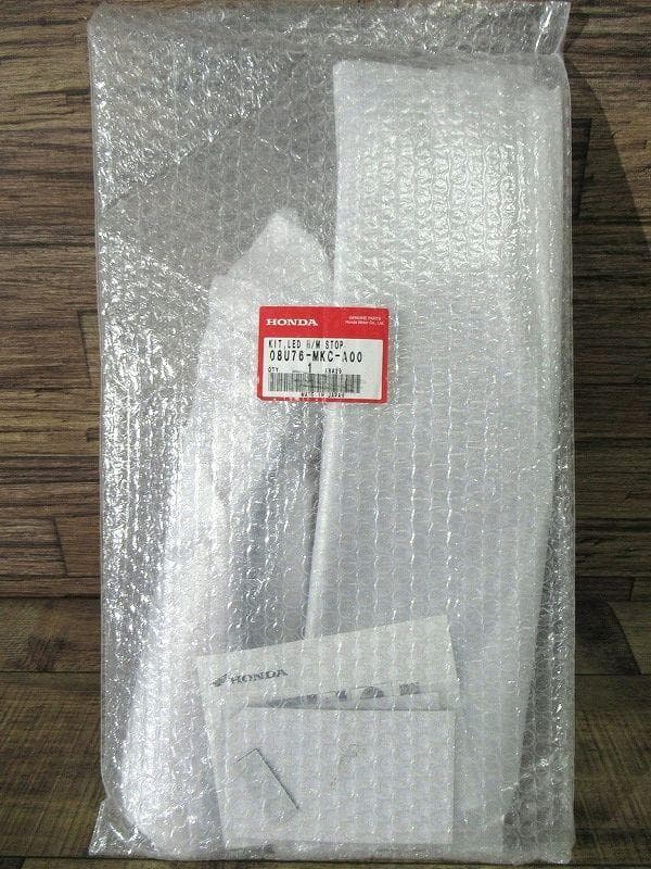新品 ホンダ 純正部品 LED ハイマウント ブレーキランプ ゴールド