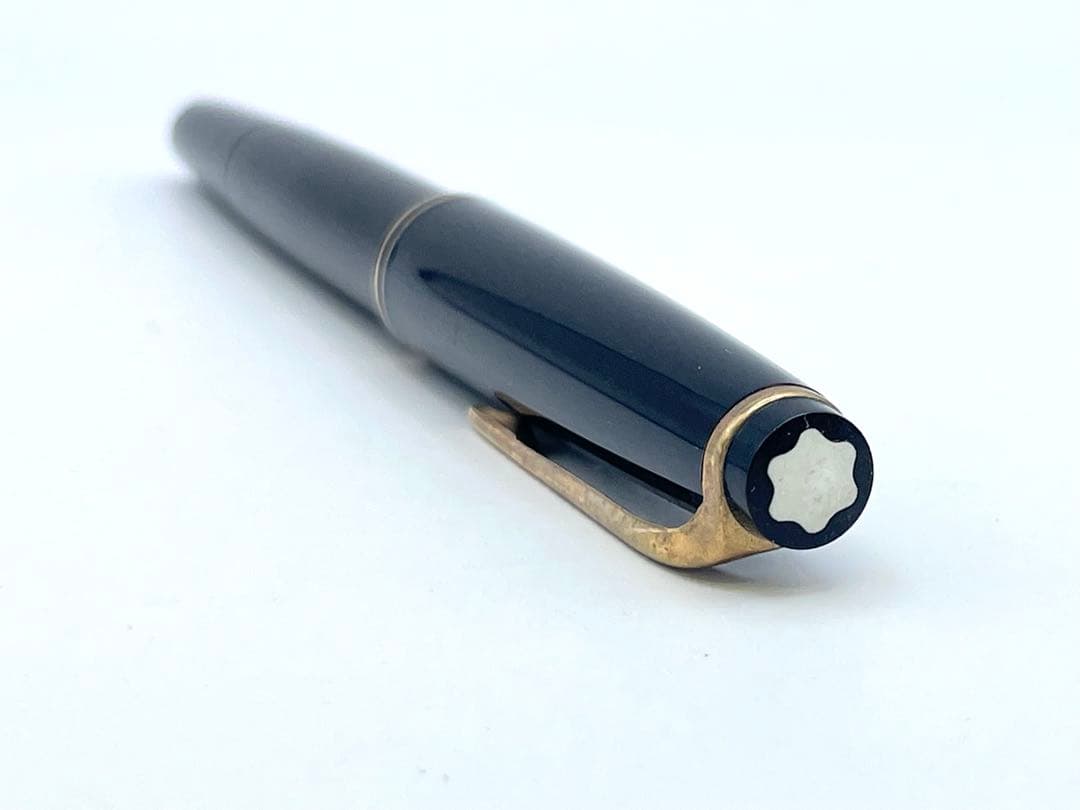 【S】Mont Blanc モンブランNo.22 万年筆 筆記用具 ブラック