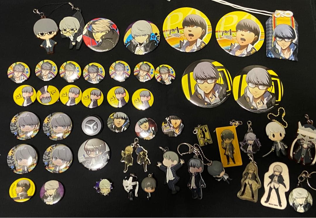 ペルソナ4 ナンジャタウン 特大缶バッジ 鳴上悠-リカちゃんストラップ