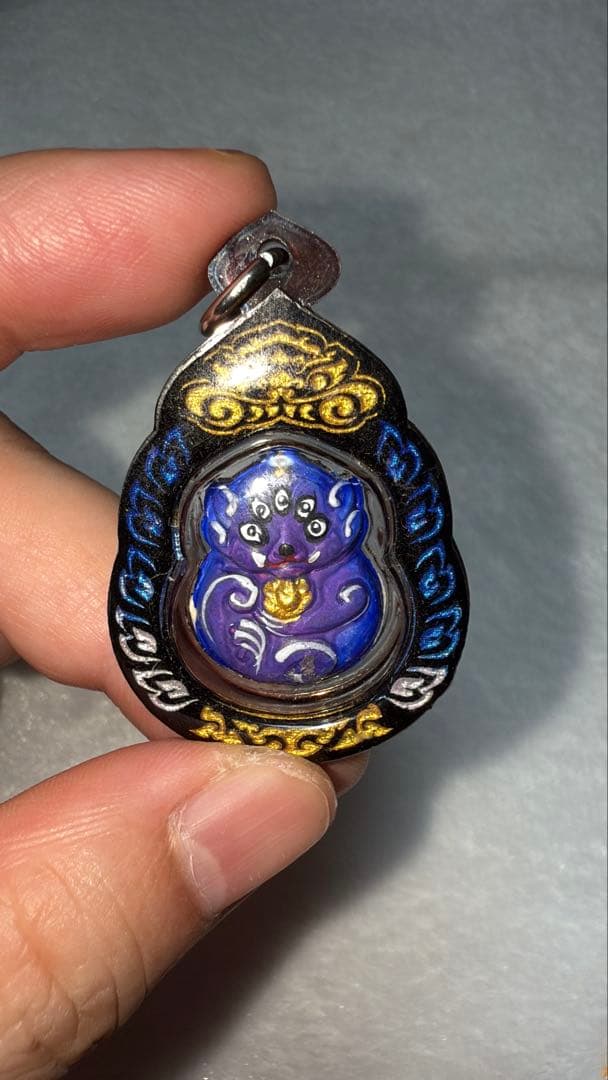 タイのお守り プラクルアン 幸福の天使 五眼四耳 シーフーハーター 紫 レア