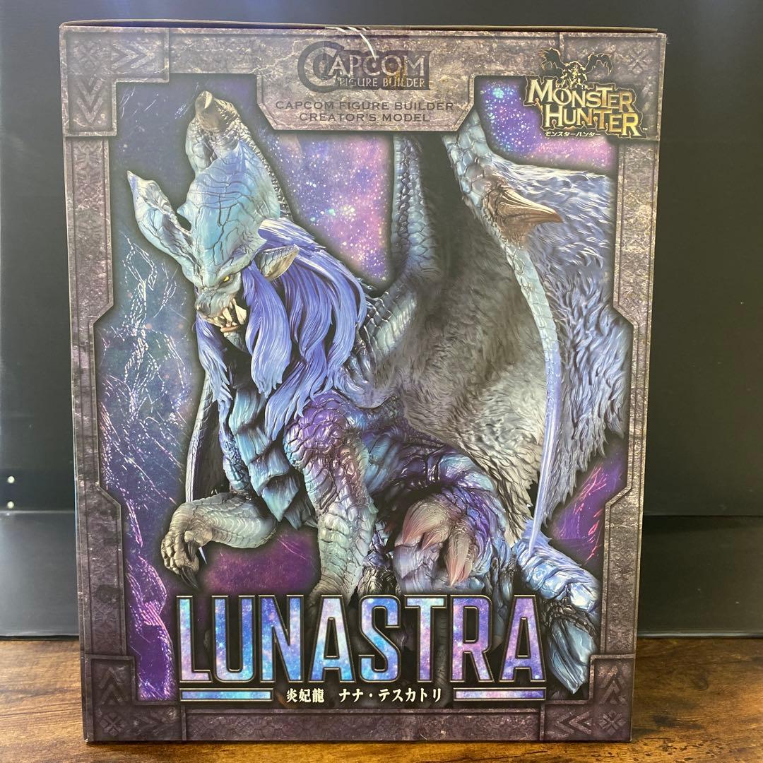 新品未開封 モンスターハンター 炎妃龍 ナナ・テスカトリ