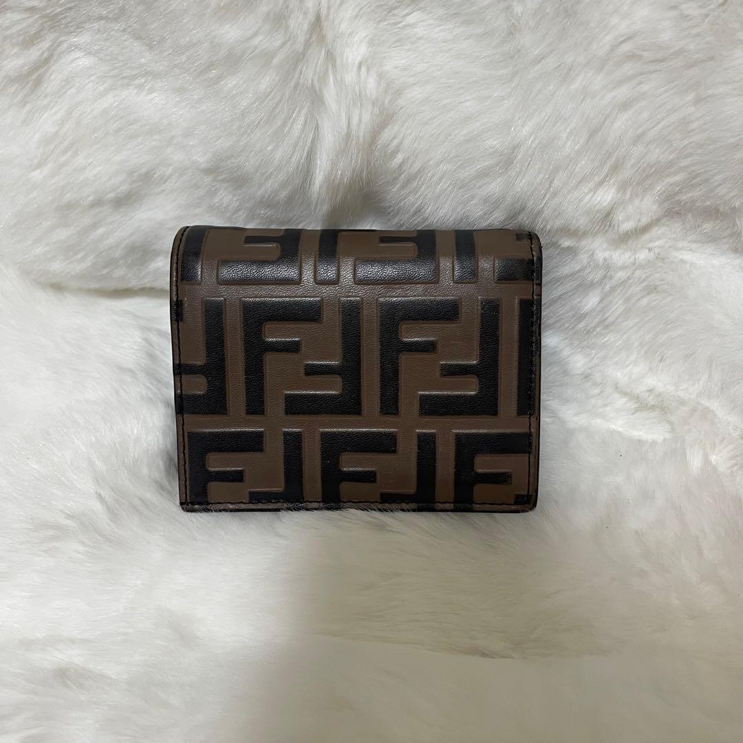 FENDI FFロゴ 二つ折り財布 ブラウン