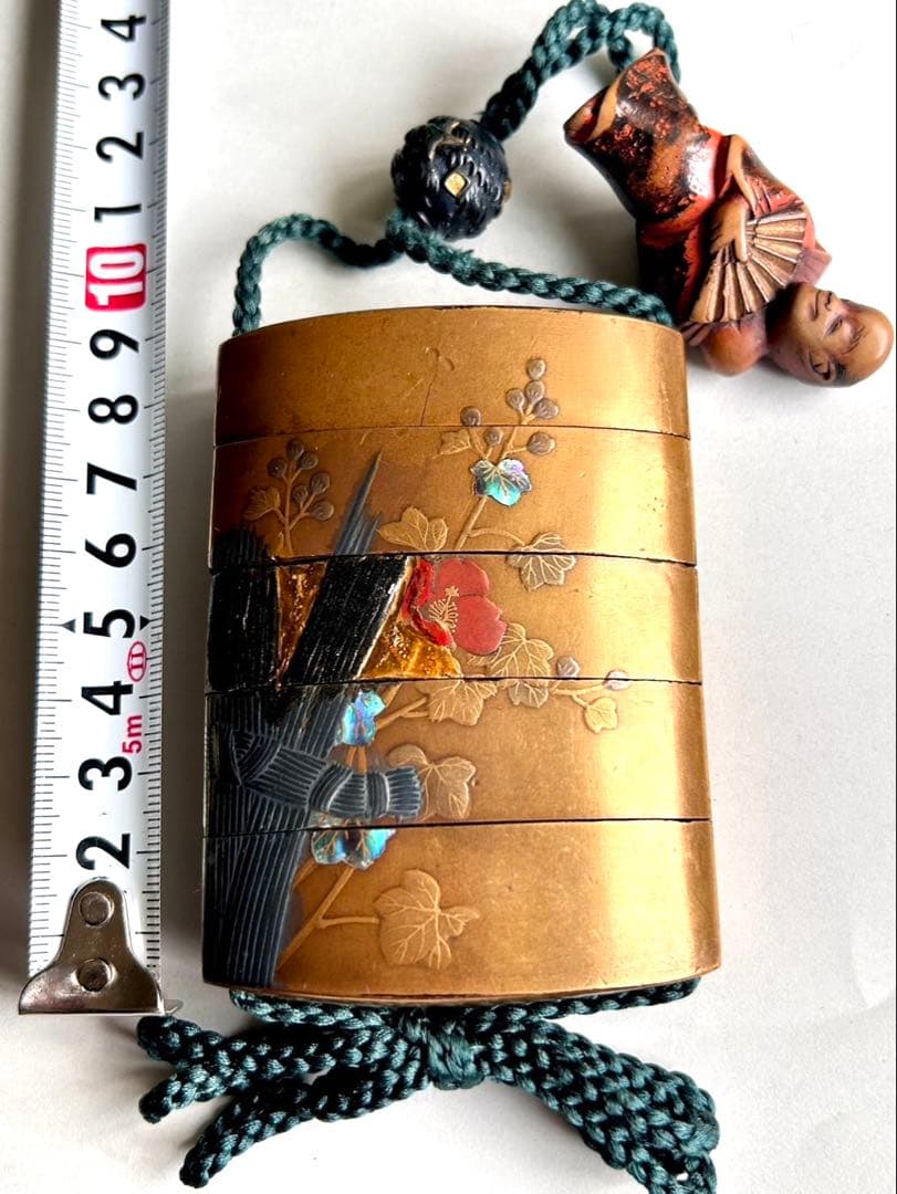 時代物　蒔絵印籠 十二支蒔絵金工象嵌印籠 | | 収蔵品詳細 | 作品を知る | 東京富士