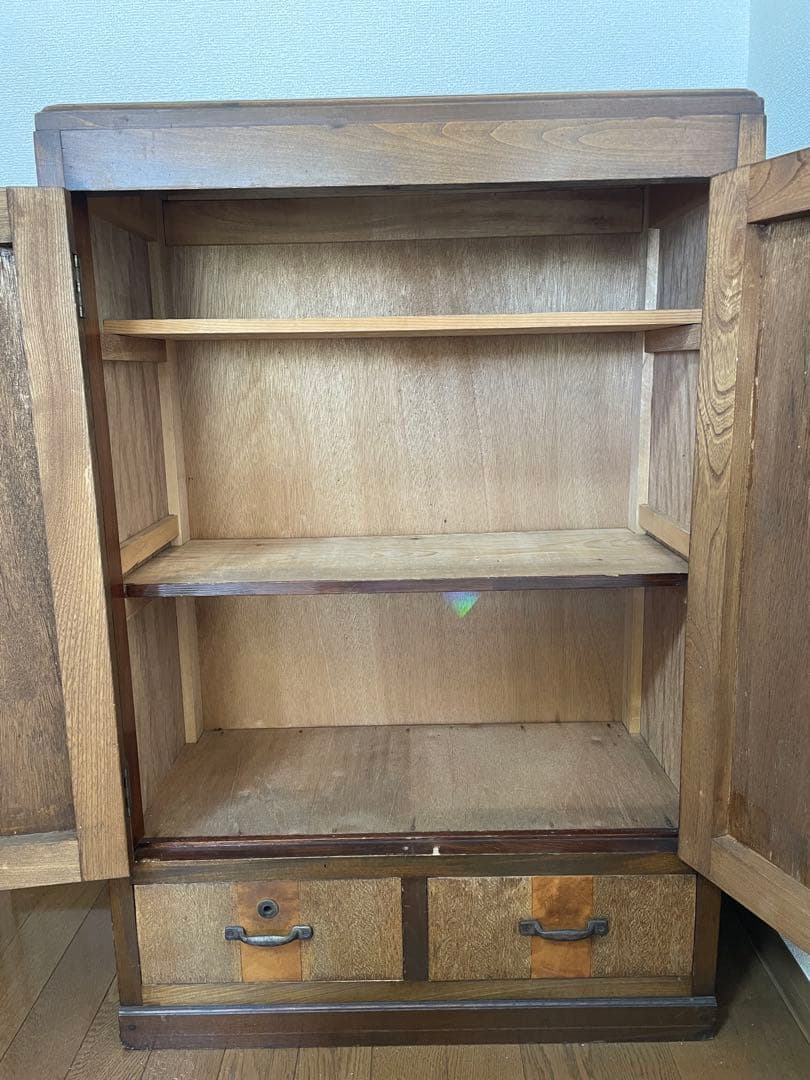 木製チェッカー模様 収納棚