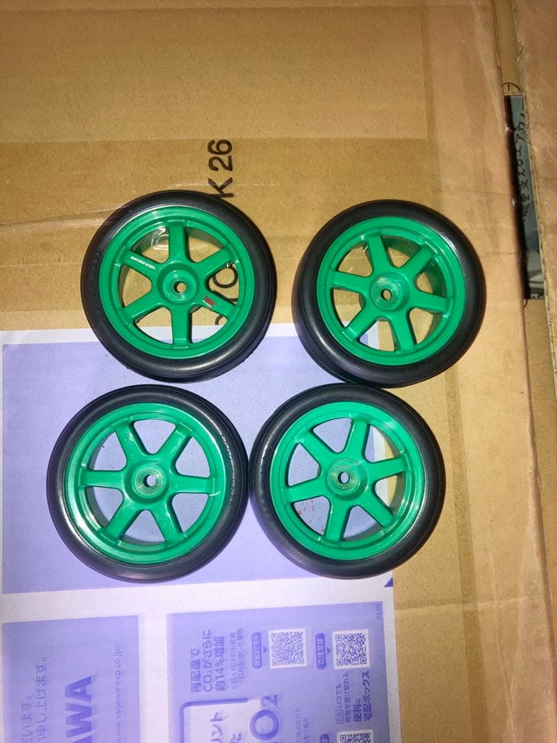 タミヤ1/10 Castrol ＮＳＸボディ、ホイールセット