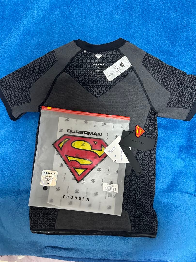 YOUNGLA スーパーマン コンプレッションTシャツ