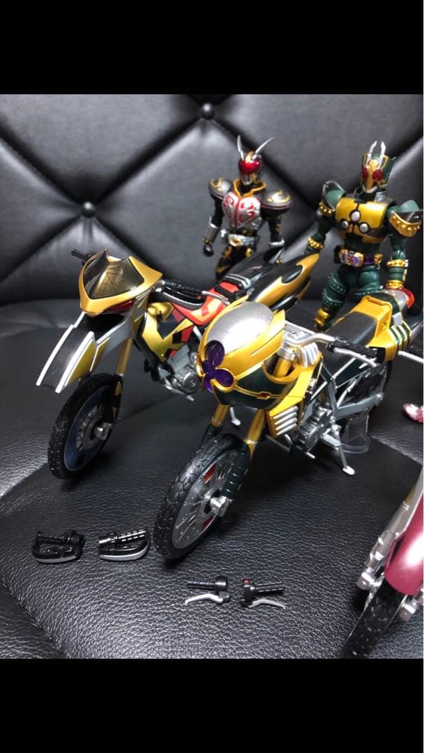 S.H.Figuarts 仮面ライダーカリス シャドーチェイサー 未開封品】S.H.