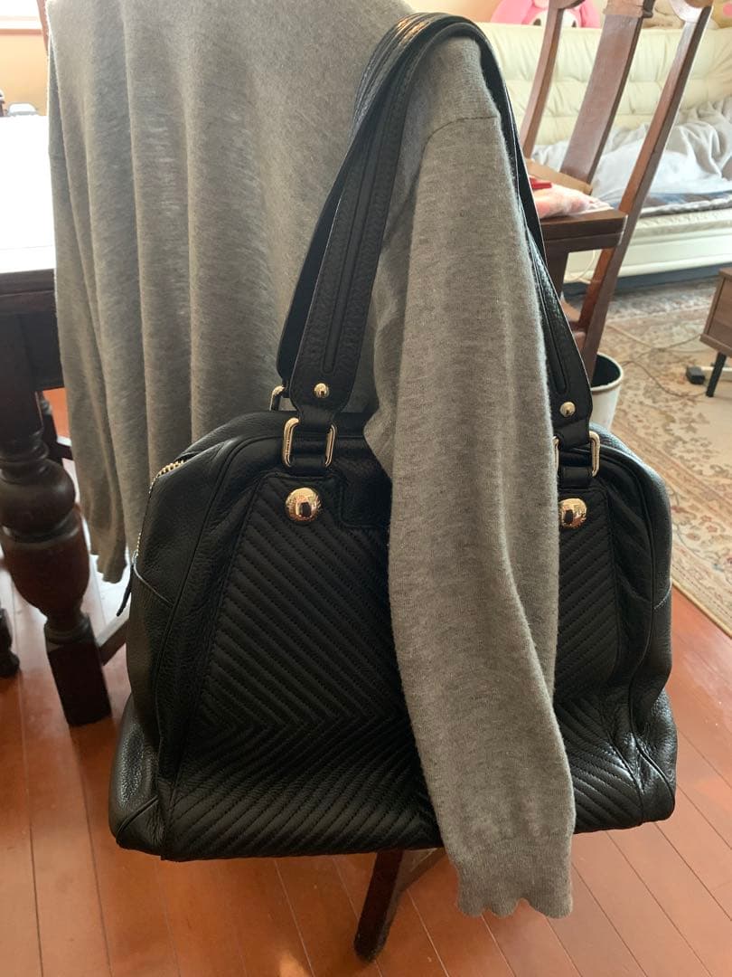 MaxMara ブラックレザーハンドバッグ