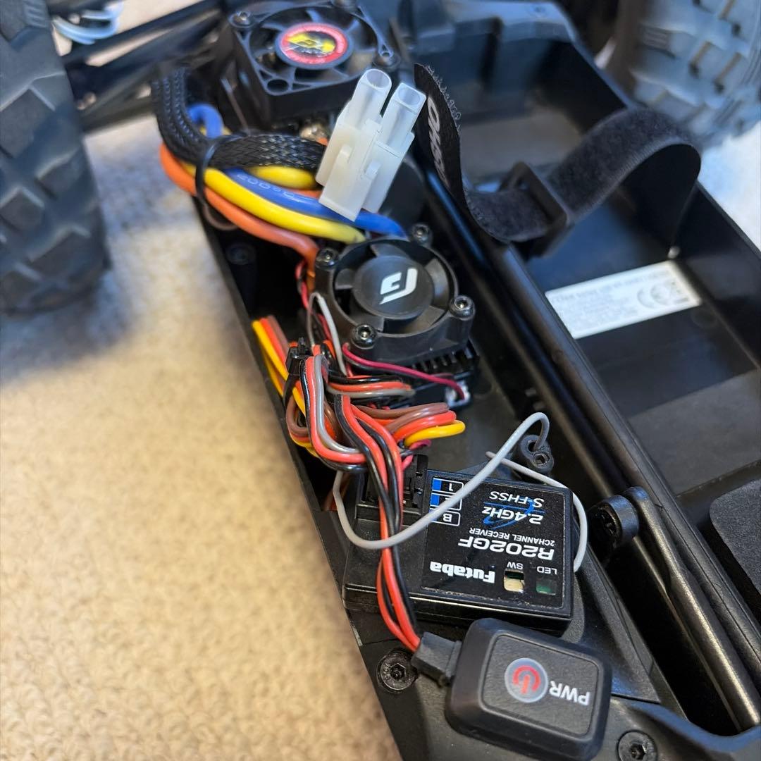 ラジコン　京商　kyosho RAGE2.0