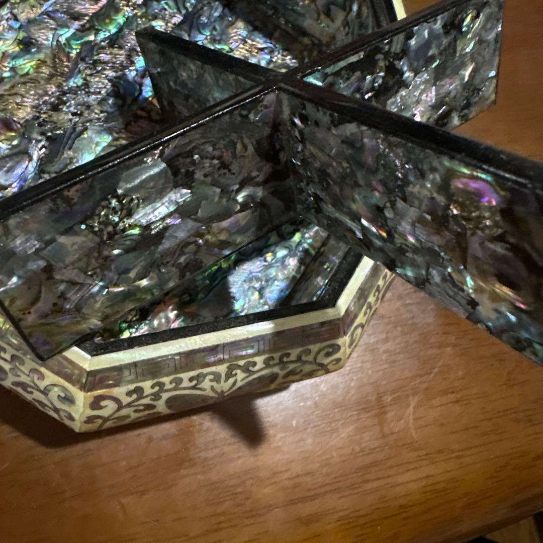 韓国螺鈿工芸品八角形菓子入れ