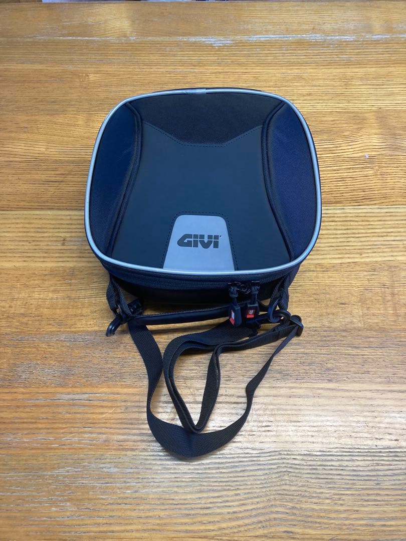 送料無料☆博物館級☆前漢～後漢時代 前1～後1世紀 銀化緑釉温酒樽明器