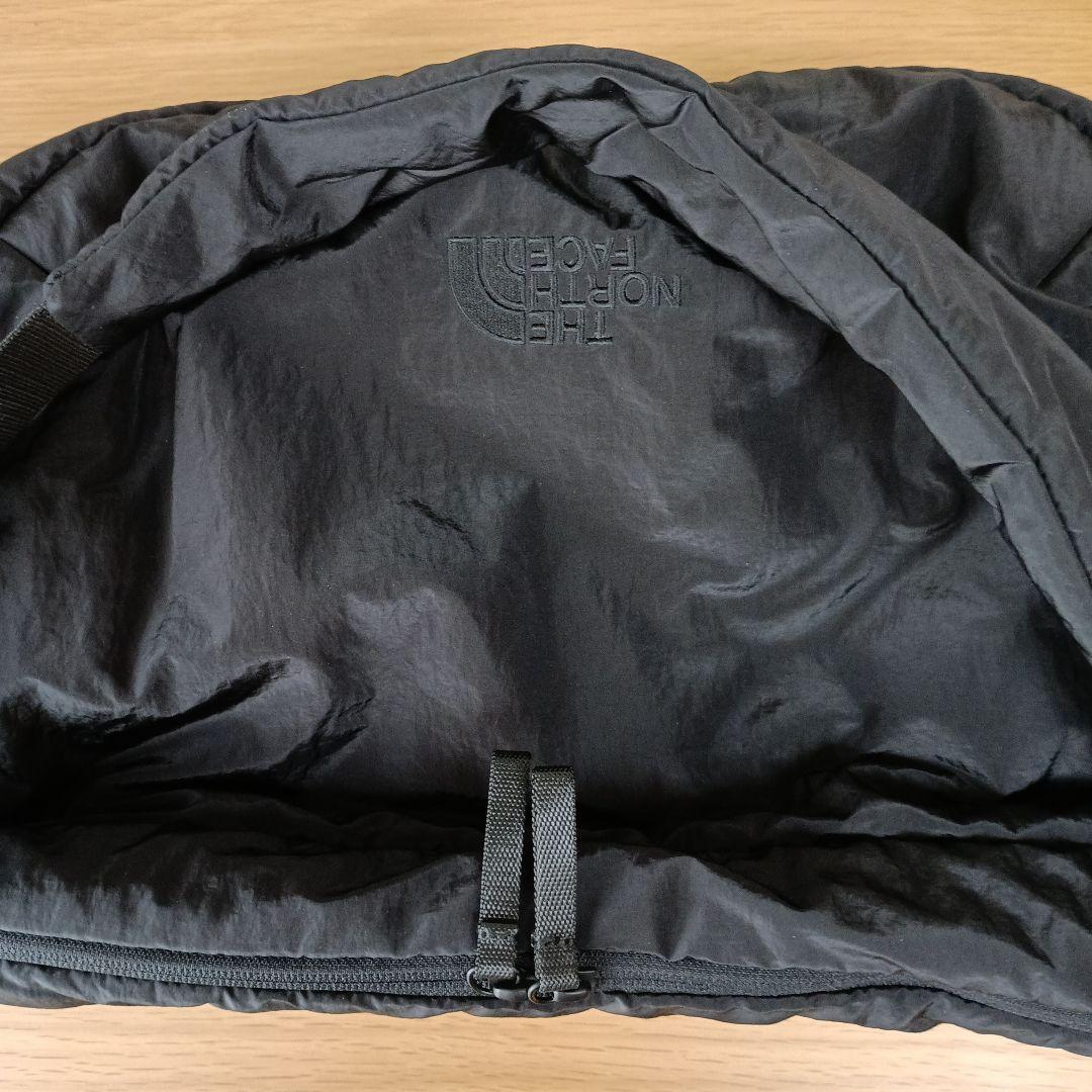 ザノースフェイス　韓国　アーバンホーボー L パデッド　ブラック