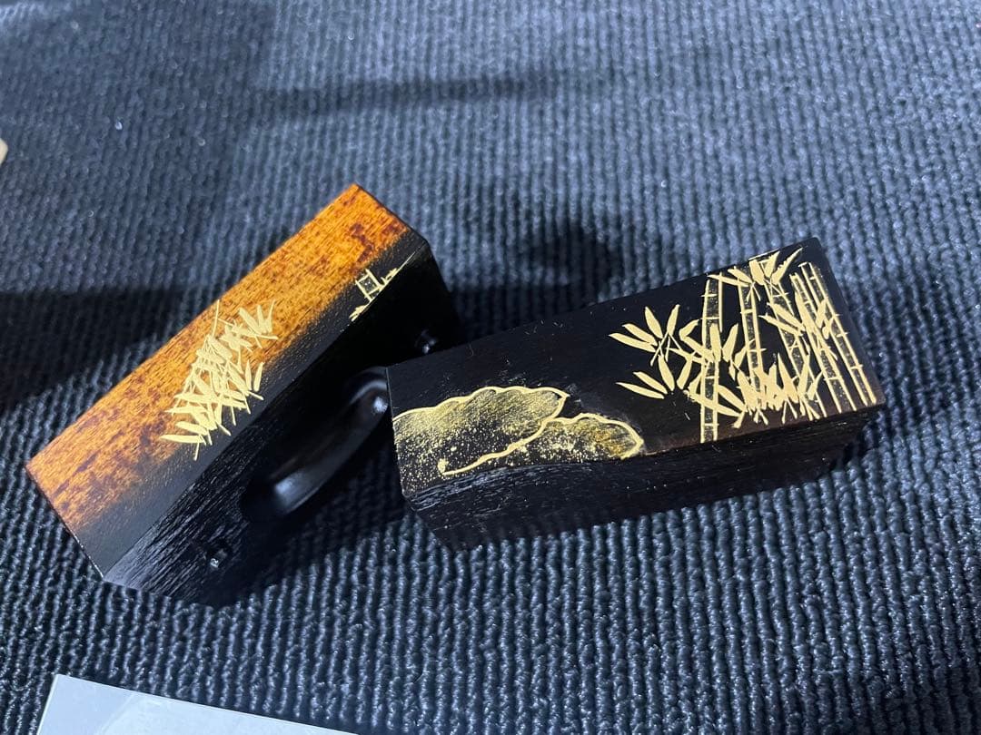 黒柿 竹林蒔絵 割香合 勝彦作