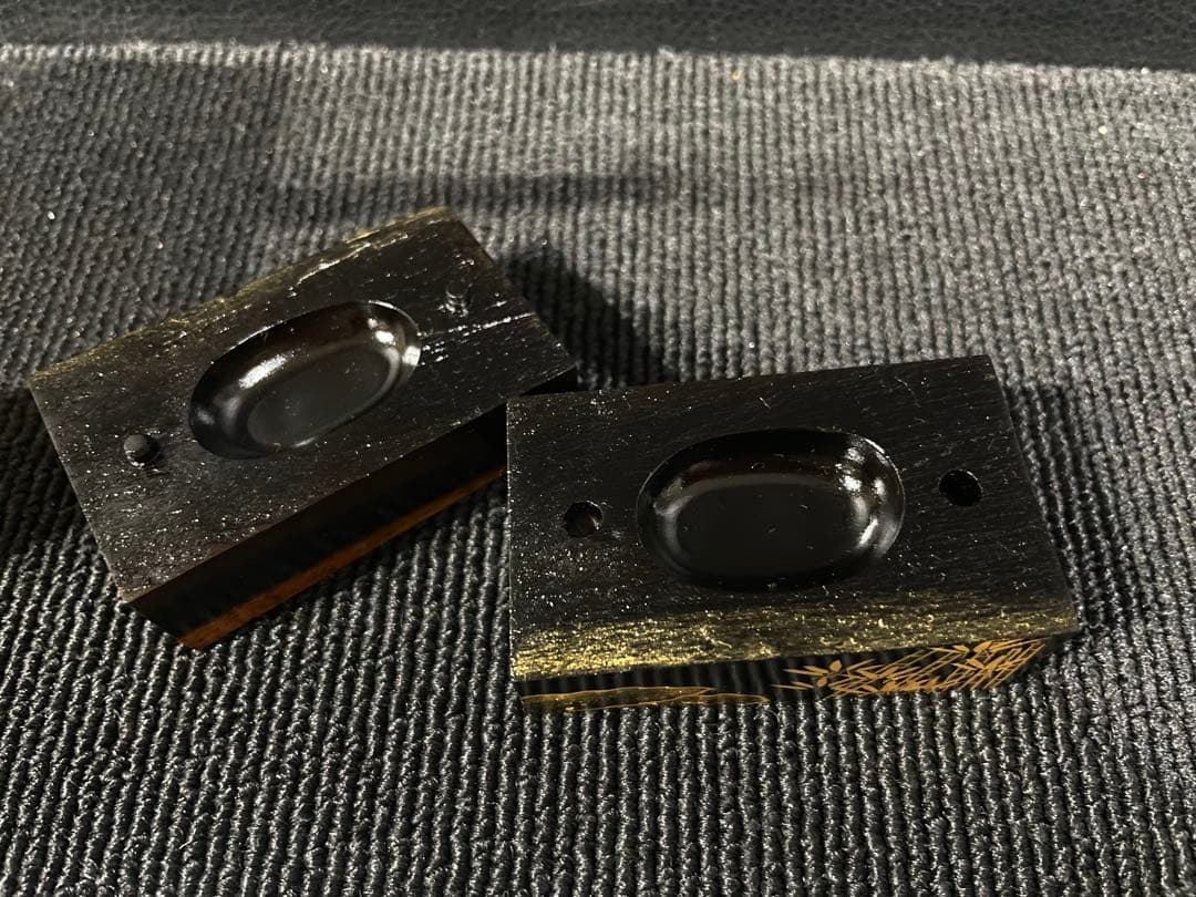 黒柿 竹林蒔絵 割香合 勝彦作