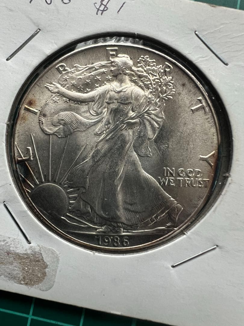 外国銀貨 アメリカ1D銀貨 1986年 - メルカリ