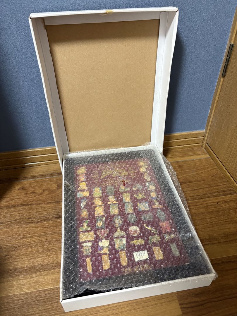 ジョジョの奇妙な冒険 Part2 ピンバッジコレクション　荒木飛呂彦　ピンズ