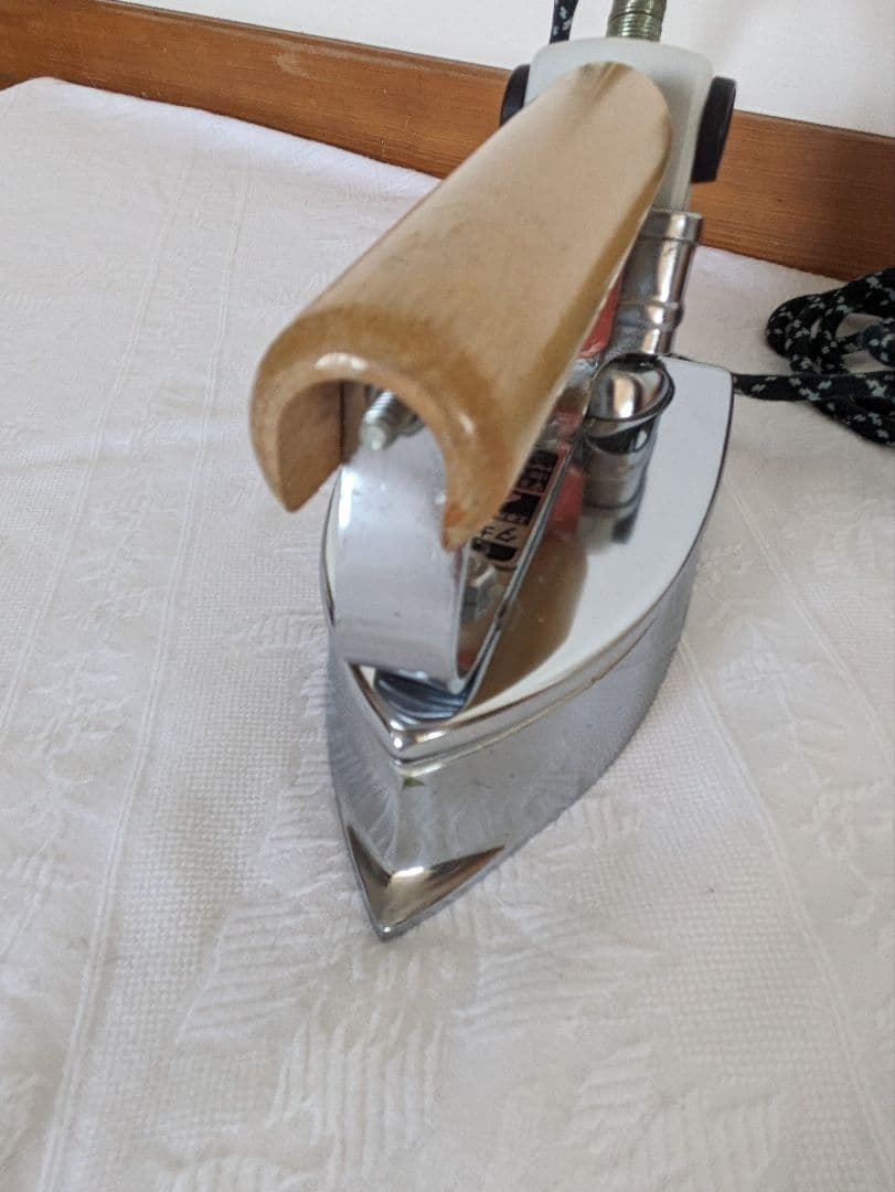 タキイ4型 工業用アイロン