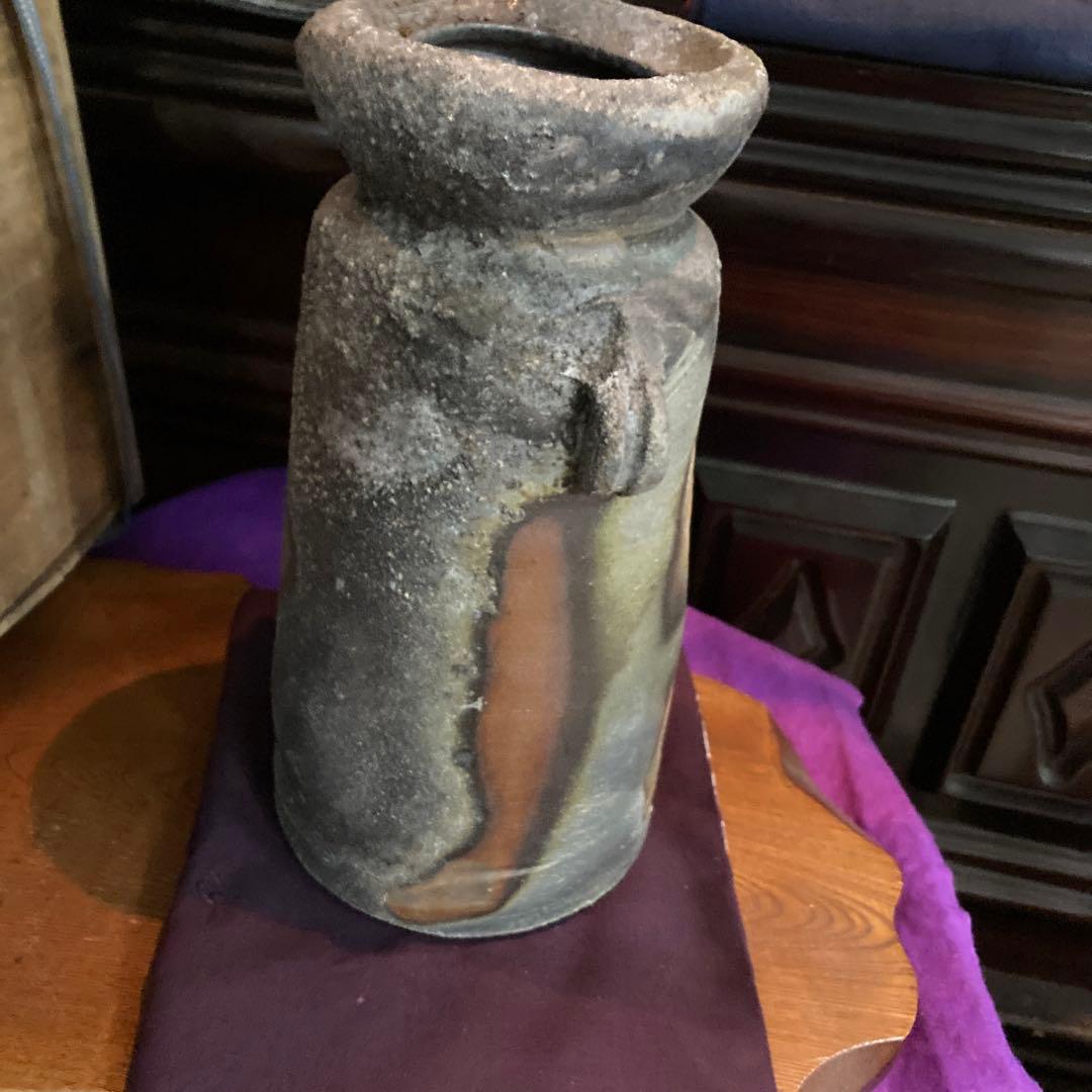 備前焼県重要無形文化財保持者松井輿之作窯変花入