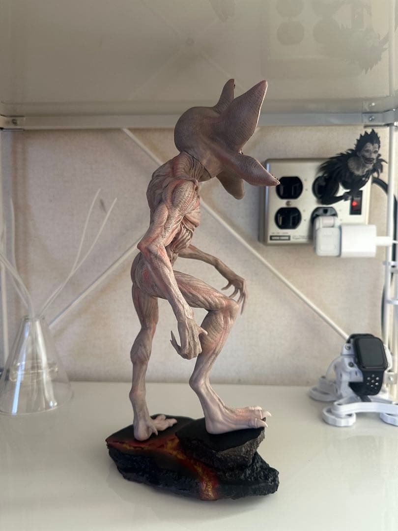 STRANGER THINGS ストレンジャーシングス　デモゴルゴン　フィギュア