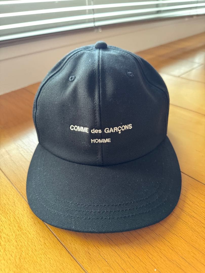 COMME des GARCONS HOMME LOGO CAP ブラック 買う