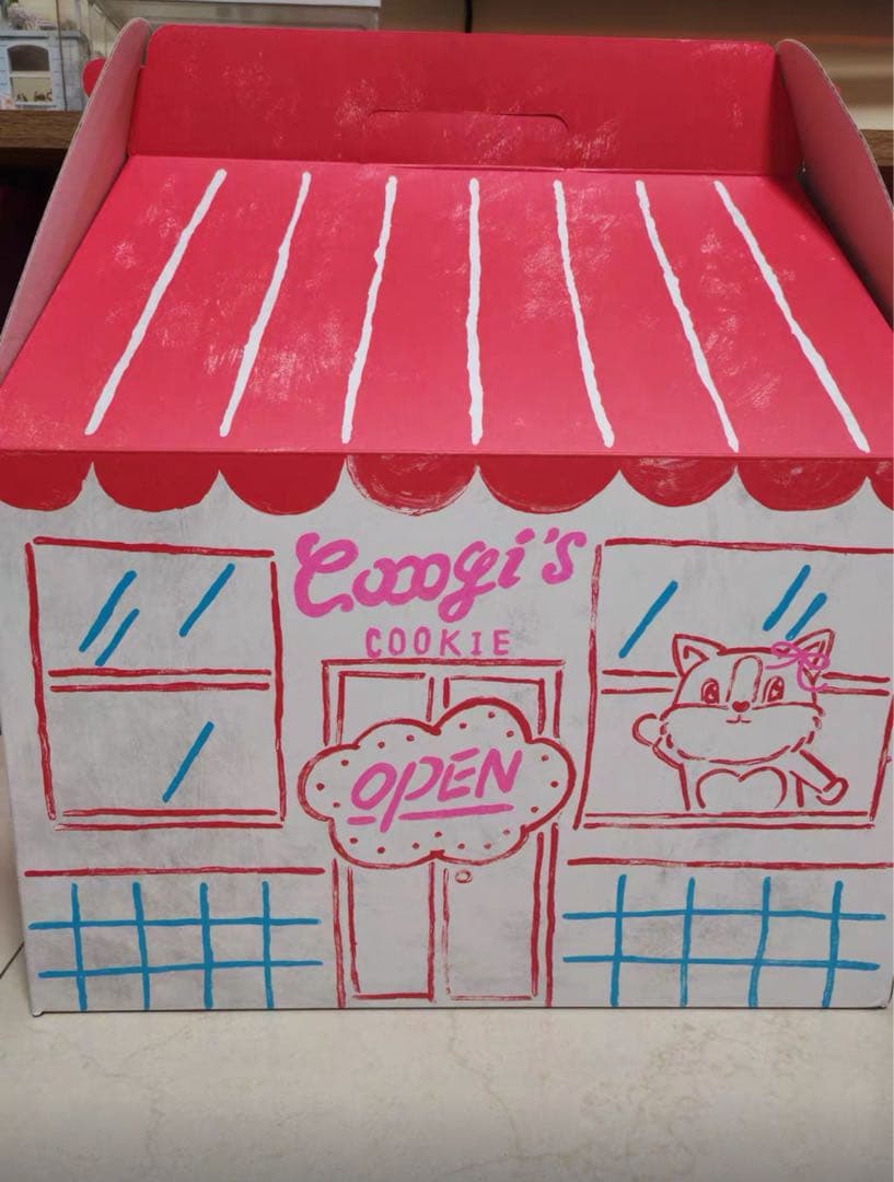 日本未発売TBH * Coogi フード付き ネックピロートラベルクッション