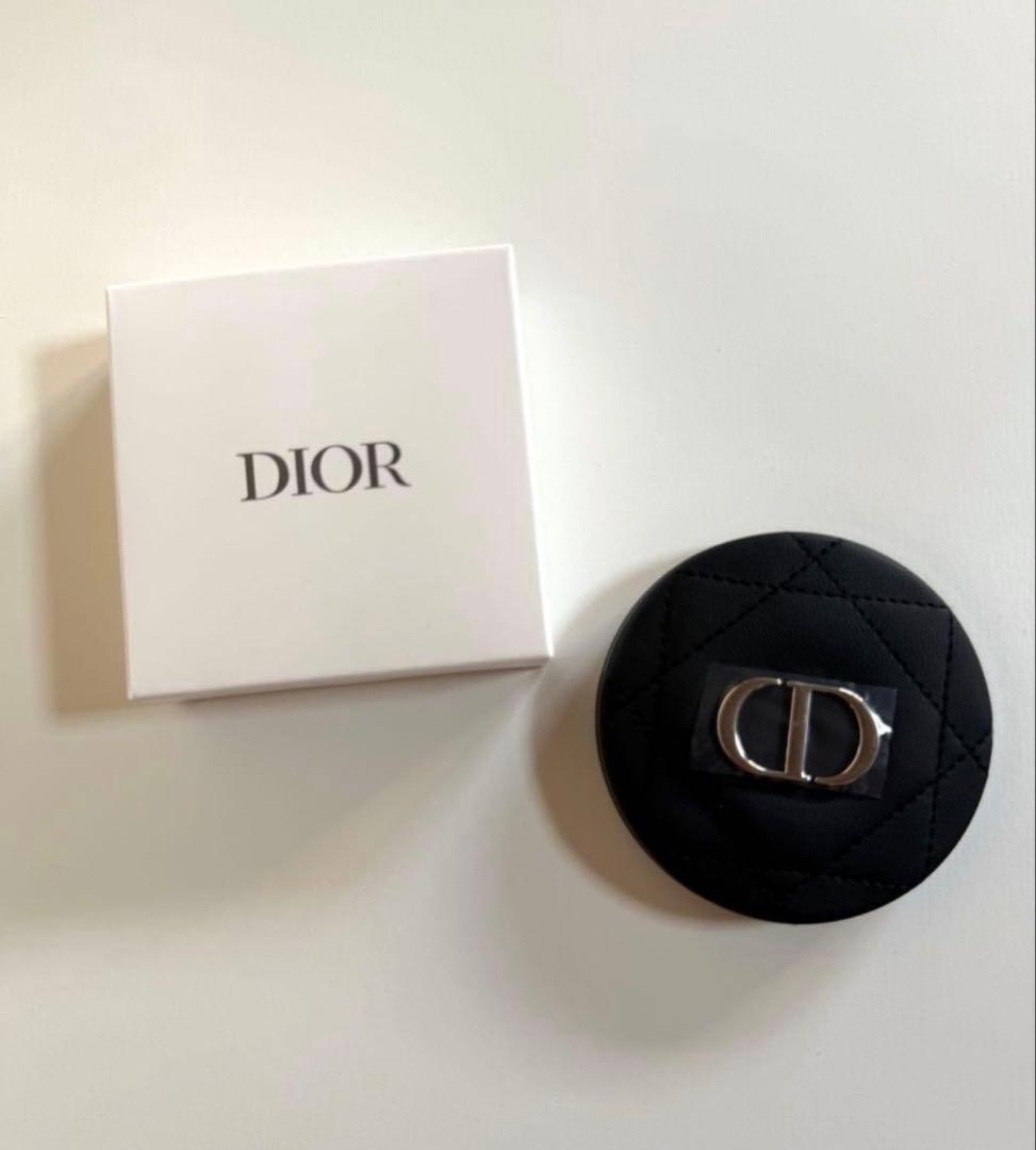 ✨もも✨ミラー2点＆ブラックポーチ