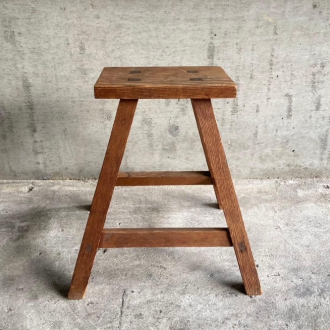 古いスツール チェア 椅子 踏み台 ステップ台 作業椅子 花台 木製 レトロ