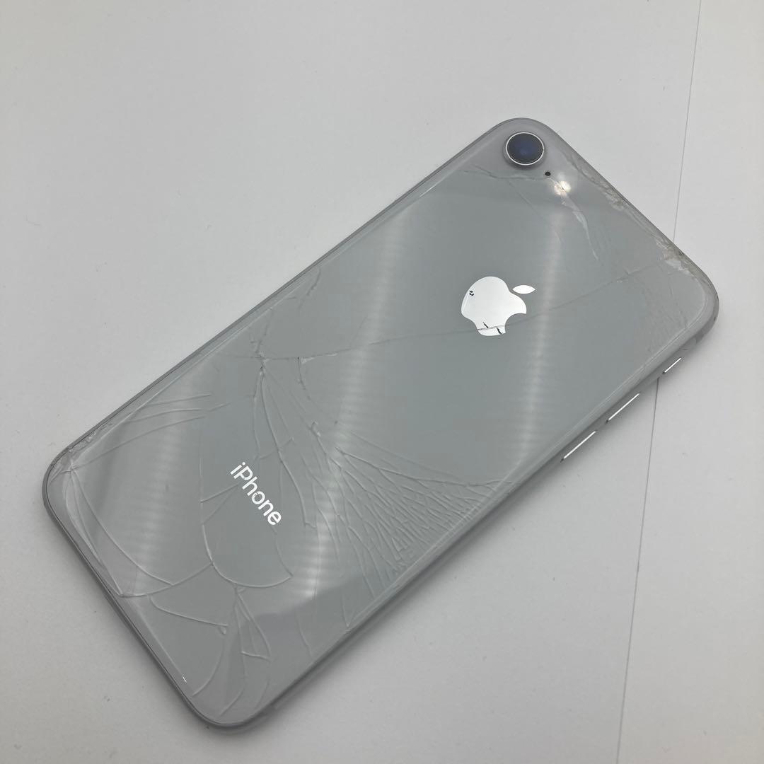 iPhone8 64GB SIMフリー 割れあり バッテリー最大容量82%｜iPhone8