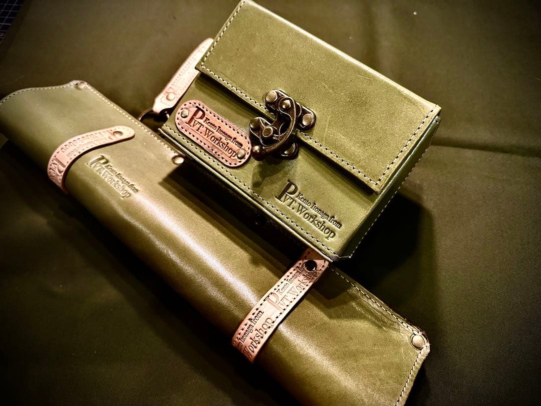 月末決算SALE!Pvt.Workshop 極 本革 デッキケース プレマケース