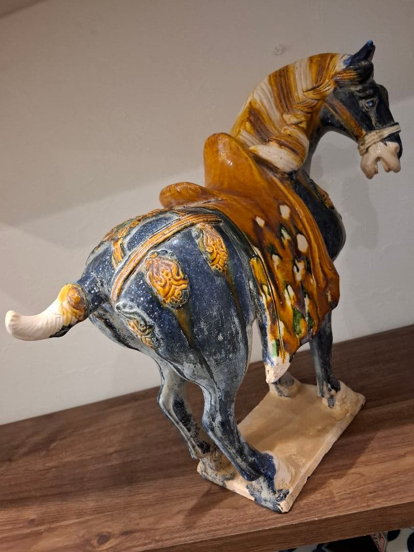 旧豪家蔵出し 唐三彩藍釉戰馬 唐代貴族的豪華坐騎——​三