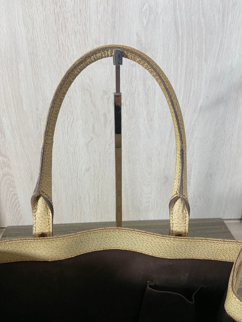 GUCCI ハンドバッグ　GG柄　キャンバス　レザー　ベージュ　スタッズ