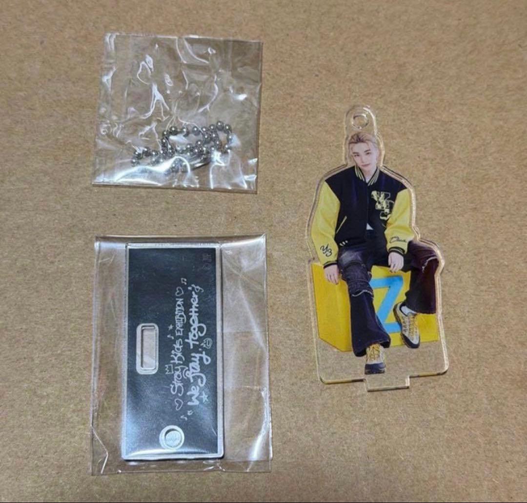 ヒョンジン ミニアクリルスタンド 展示会 EXHIBITION スキズ ⑤ - メルカリ