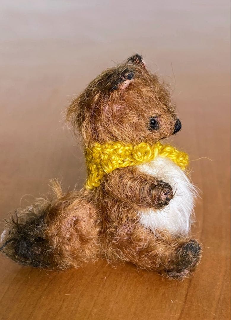 moriのえほん様 黄色スカーフのたぬき ぬいぐるみ ミニチュア ハンドメイド