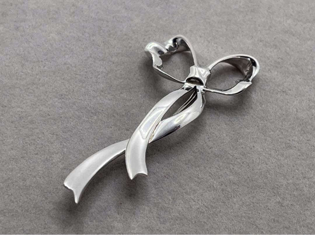 美品 ティファニー リボン モチーフ ノット ブローチ シルバー 925