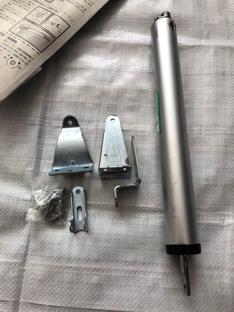 ドアクローザー 34セット まとめ売り ALPHA（ジャンク品扱い） - メルカリ
