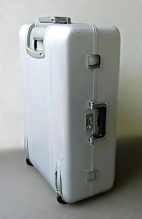 ZERO HALLIBURTON 大容量スーツケース 2輪 ZERO HALLIBURTON（ゼロハリバートン） 最大51% 2/8限定 スーツケース