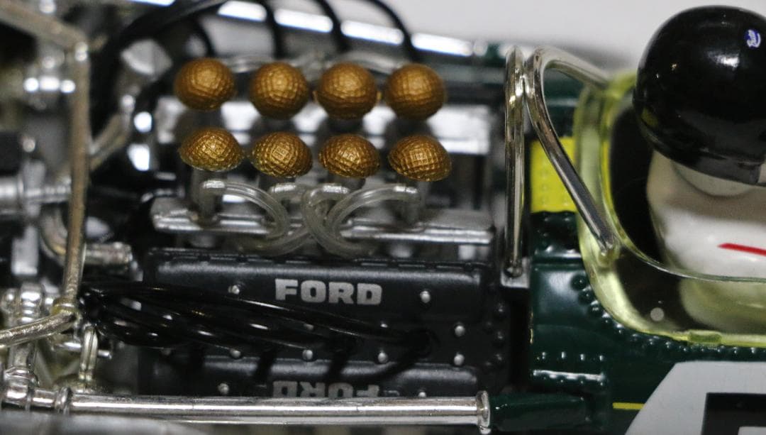 Quartzo１/１８ クラシックモデル　ロータス４９　１９６７ジム・クラーク